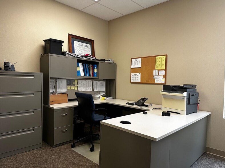 More Photos Of 132 Mission Ranch Blvd, Chico Office For Lease