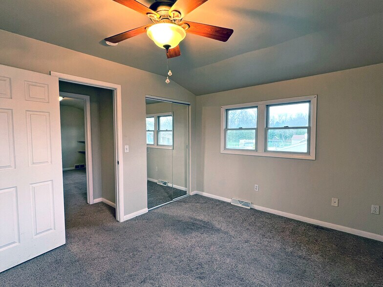 More Photos Of 3567 W 26th St, Erie Freestanding For Sale