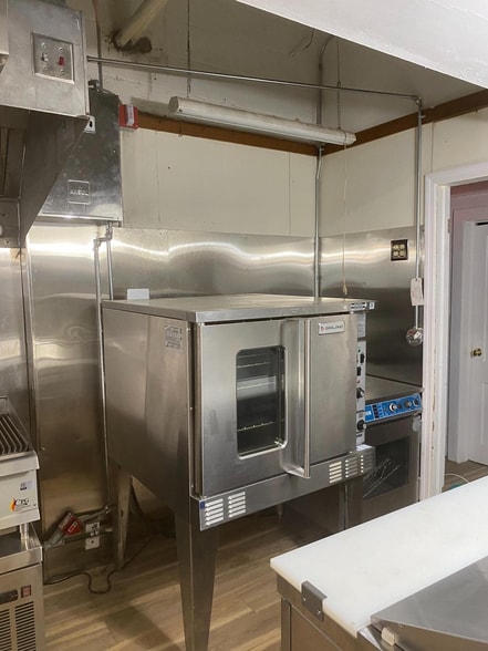 More Photos Of 121 Main St, Lovingston Restaurant For Sale