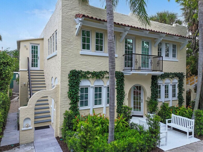More Photos Of 212 Oleander Ave, Palm Beach Apartments For Sale