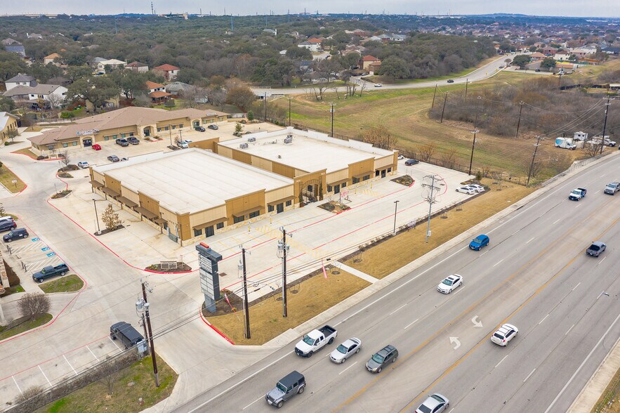 More Photos Of 9026 Culebra Rd, San Antonio Medical For Lease