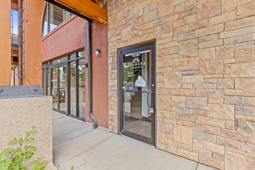 More Photos Of 2130 Mountain View Ave, Longmont Medical For Lease