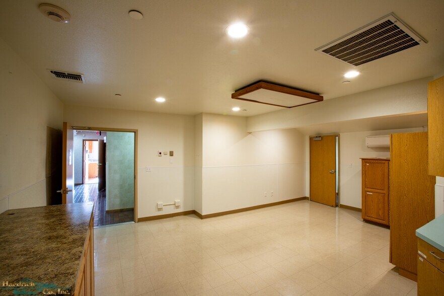 More Photos Of 2650 Edith Ave, Redding Medical For Sale