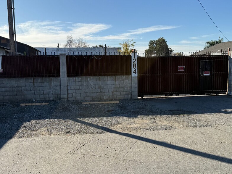 Primary Photo Of 1284 E 3rd St, Pomona Land For Lease