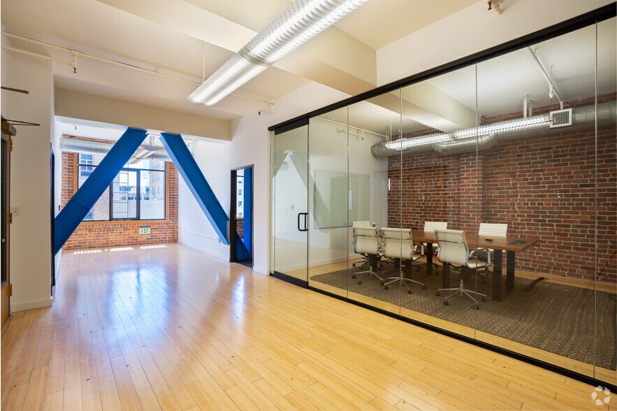 More Photos Of 414 13th St, Oakland Loft Creative Space For Lease