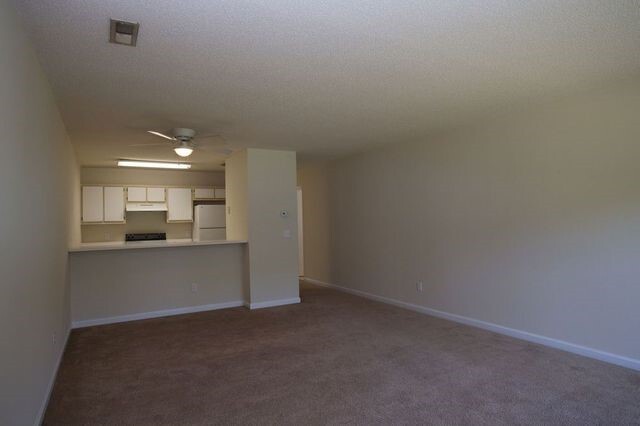 More Photos Of 15841 Us-17 Hwy S, Hampstead Apartments For Sale