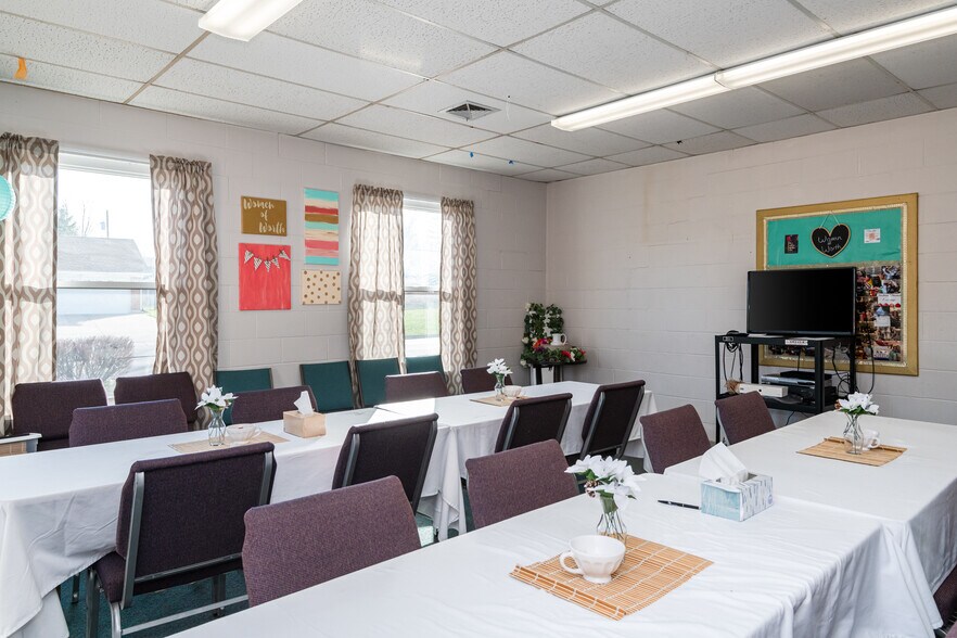 More Photos Of 4445 Wilmington Pike, Dayton Religious Facility For Sale