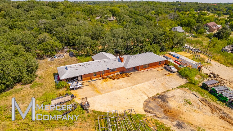 More Photos Of 4939-4959 Rendon Rd, Fort Worth Warehouse For Sale