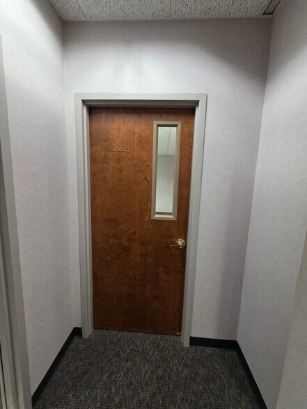 More Photos Of 744 Ryan Dr, Hudson Office For Lease