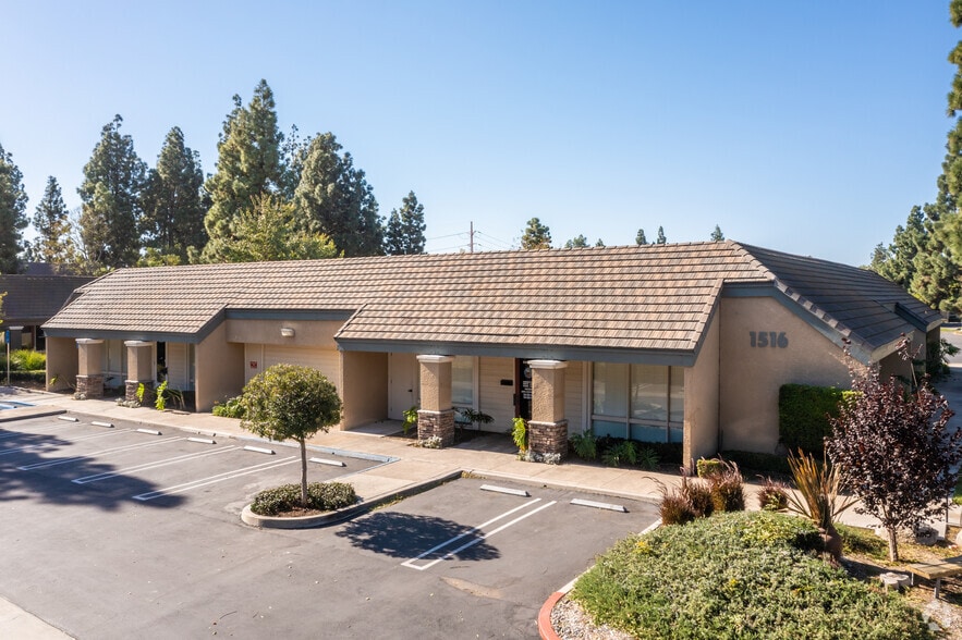 Primary Photo Of 1516 Brookhollow Dr, Santa Ana Medical For Lease