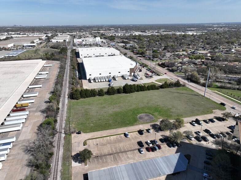 More Photos Of 1849 Shiloh rd, Garland Industrial For Lease