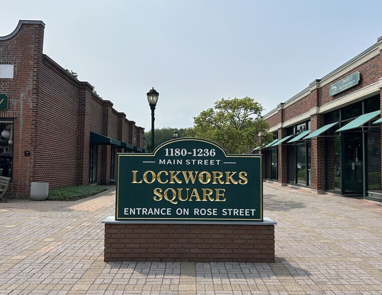 More Photos Of 1180-1236 Main St, Branford Unknown For Lease