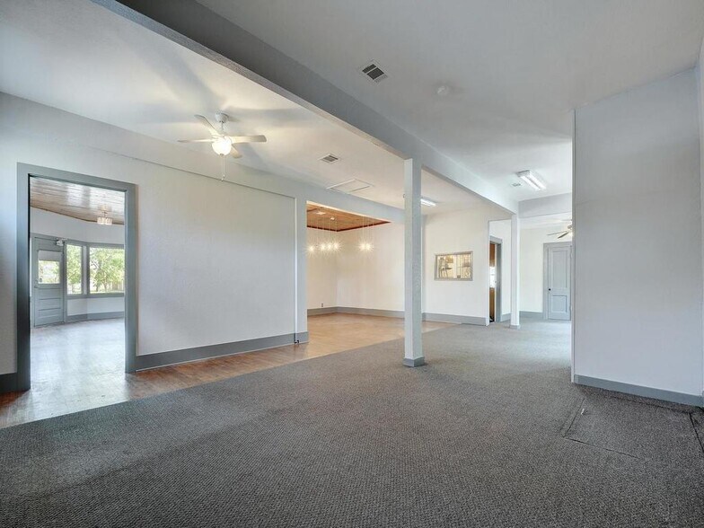 More Photos Of 78 San Marcos St, Austin Office Residential For Lease