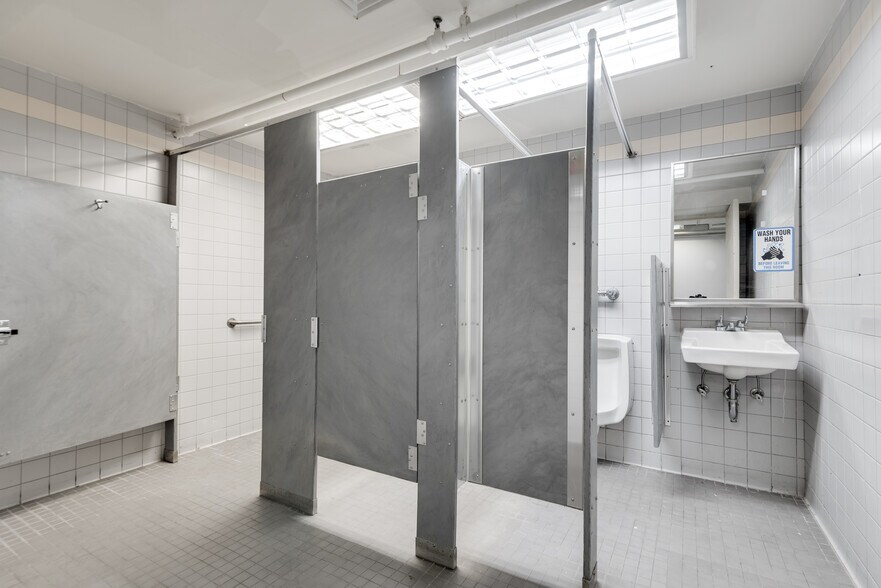 More Photos Of 2222 Church Ave, Brooklyn General Retail For Sale