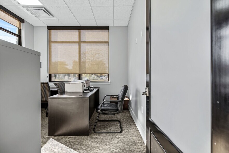 More Photos Of 151 Players Cir, Southlake Loft Creative Space For Lease