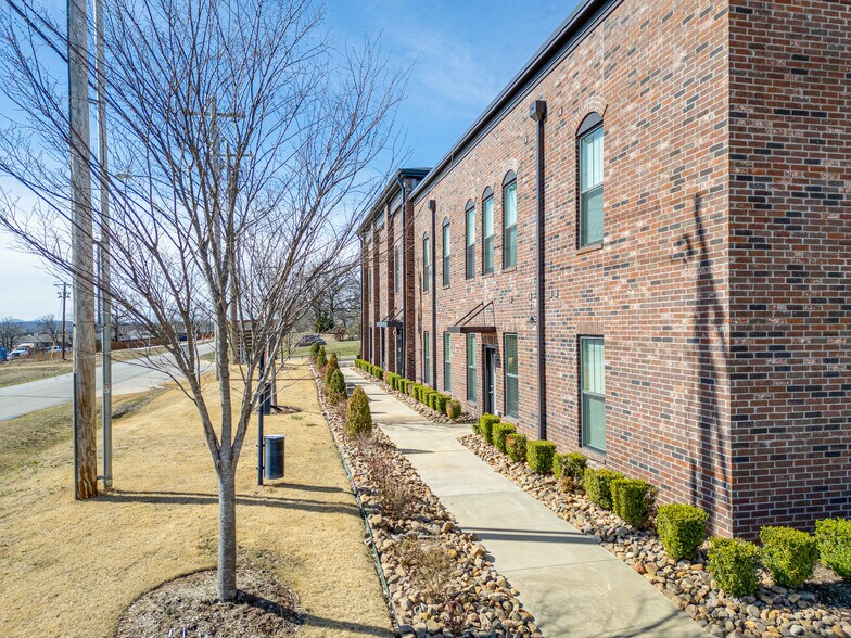 More Photos Of , Fort Smith General Retail For Sale