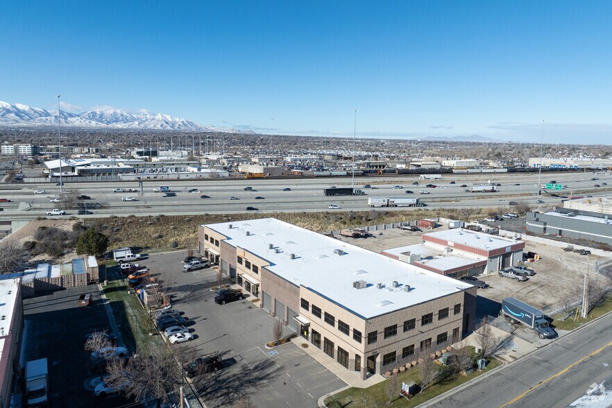 More Photos Of 7174 S 400 W, Midvale Light Manufacturing For Lease