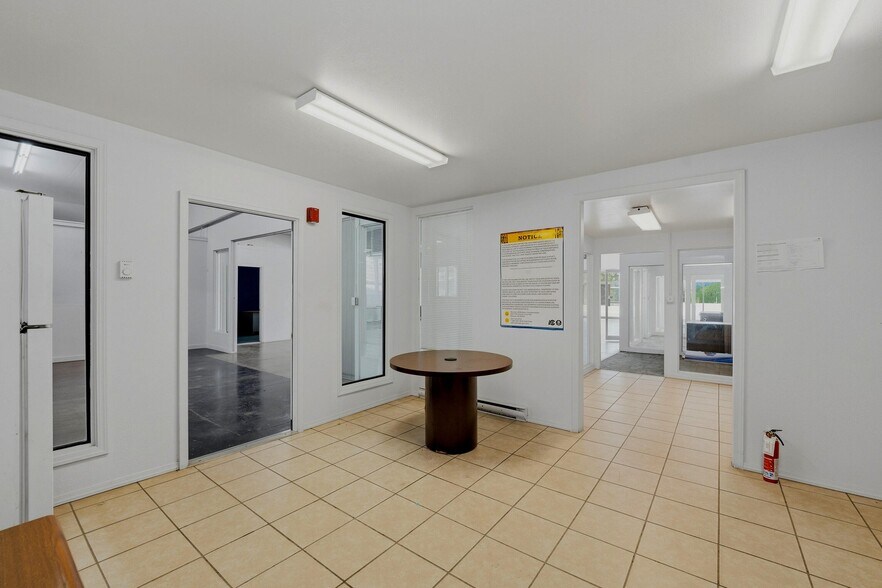 More Photos Of 422-426 E Main St, Trinidad Auto Dealership For Sale