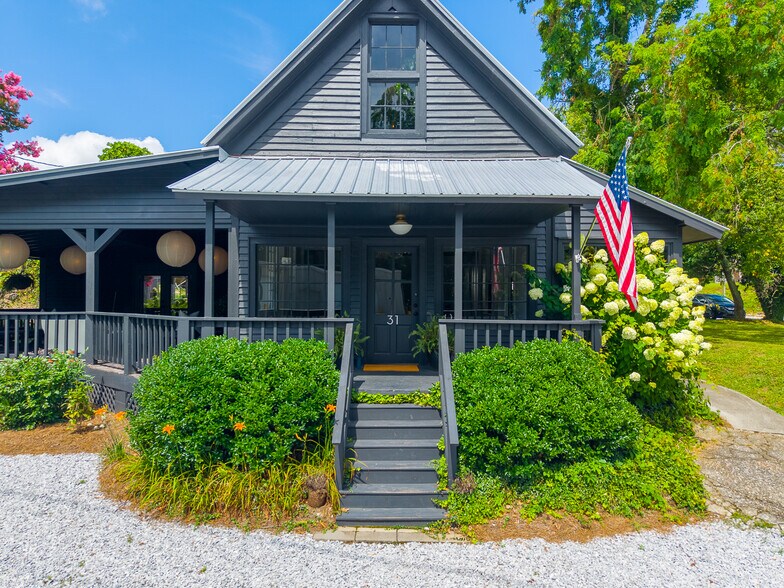 More Photos Of 31 Earl St, Clayton General Retail For Sale