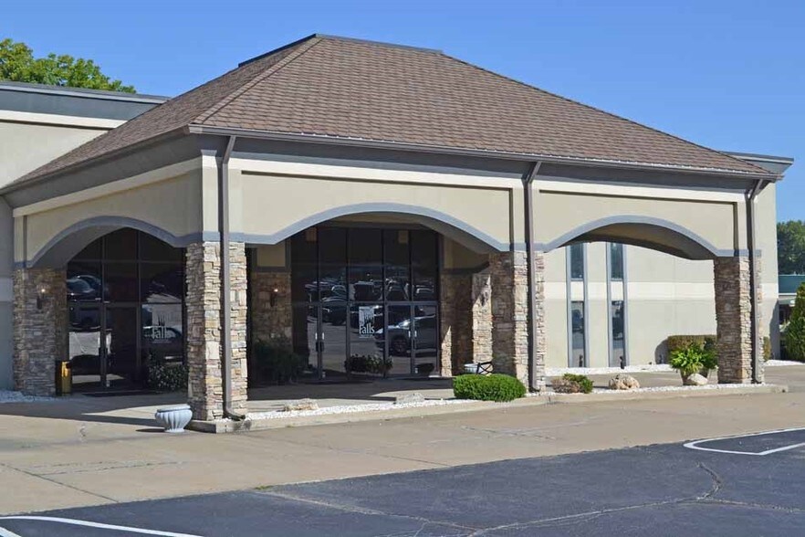 More Photos Of 300 Admiral Weinel Blvd, Columbia Lodge Meeting Hall For Sale