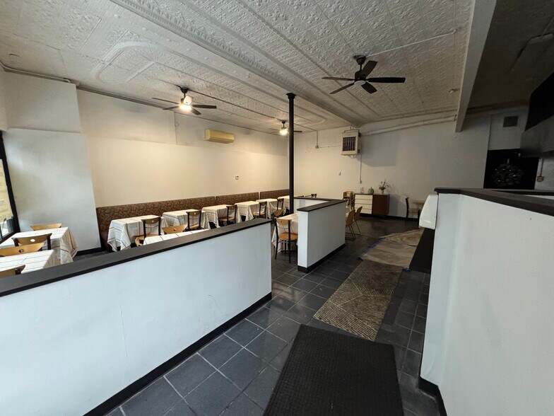 More Photos Of 1132 Monroe Ave, Rochester Freestanding For Lease
