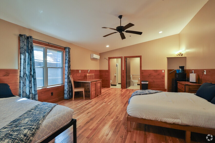 More Photos Of 1 Pari Dr, Rosman Specialty For Sale