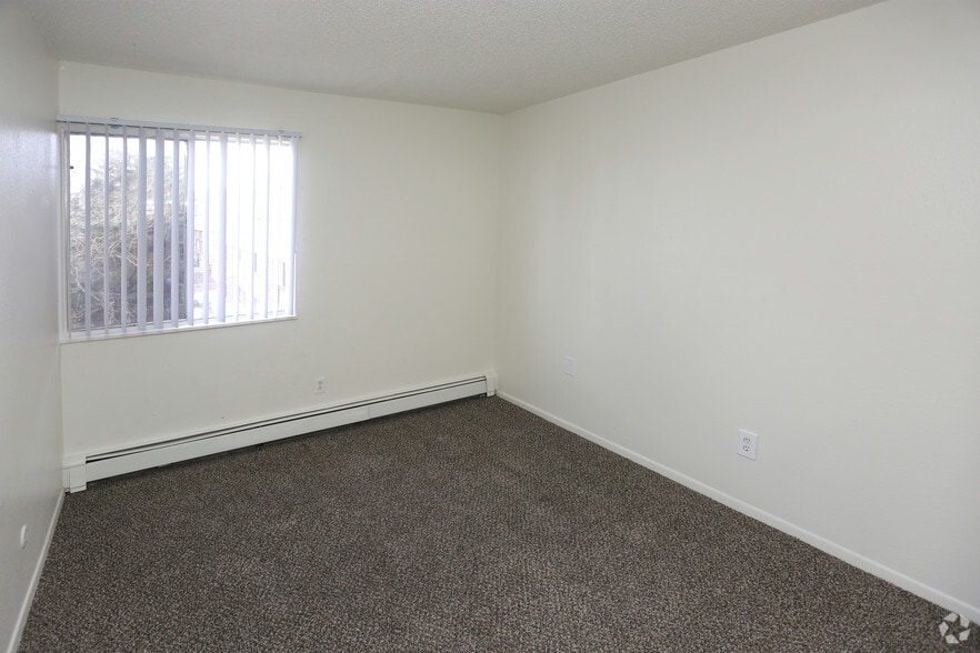 More Photos Of 2025 Jerry Murphy Rd, Pueblo Apartments For Sale