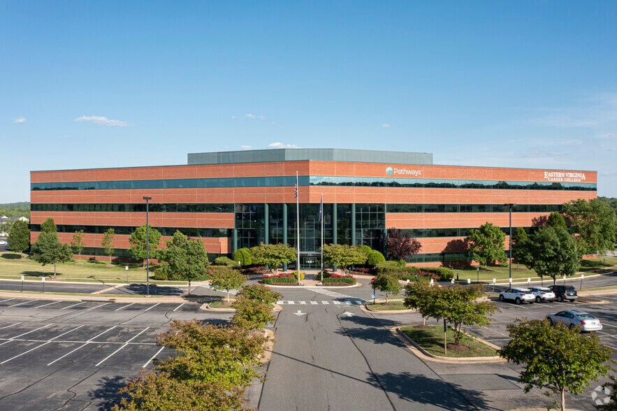 More Photos Of 10304 Spotsylvania Ave, Fredericksburg Office For Lease