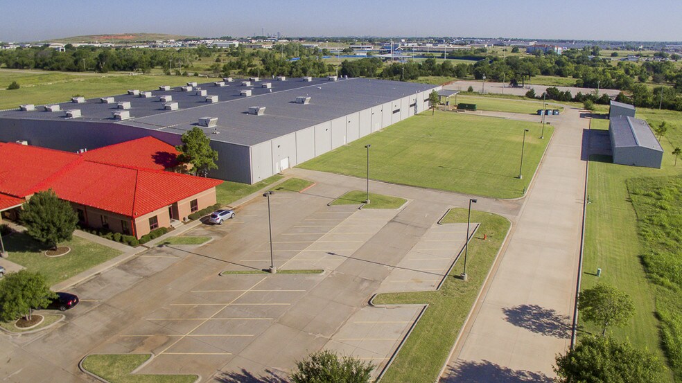More Photos Of 4101 SE 85th St, Oklahoma City Manufacturing For Lease