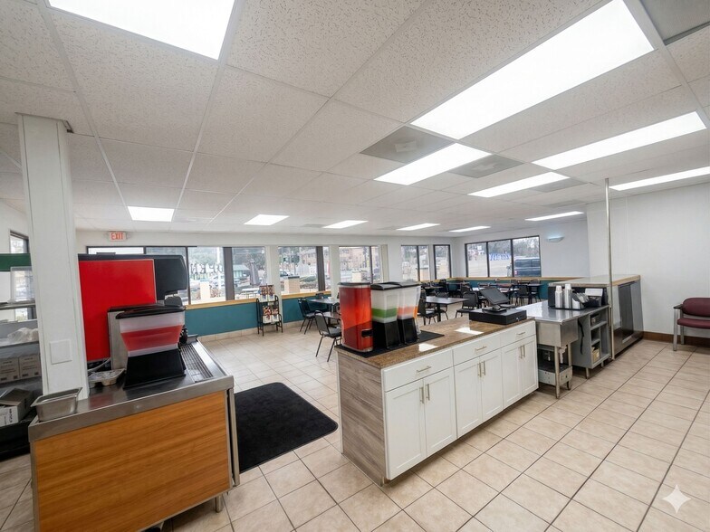 More Photos Of 9343 Lem Turner Rd, Jacksonville Fast Food For Sale