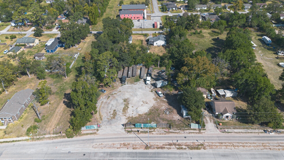 More Photos Of 7517 Ley Rd, Houston Land For Sale