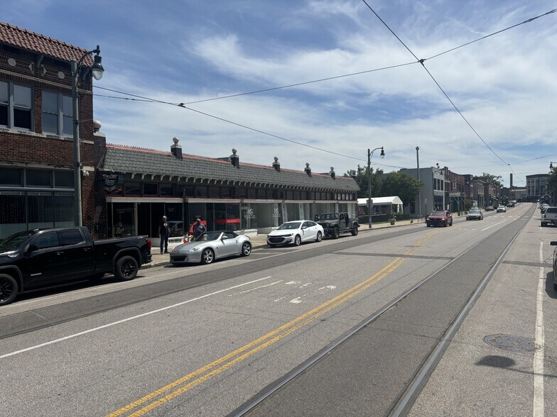 More Photos Of 348 S Main St, Memphis Storefront For Lease