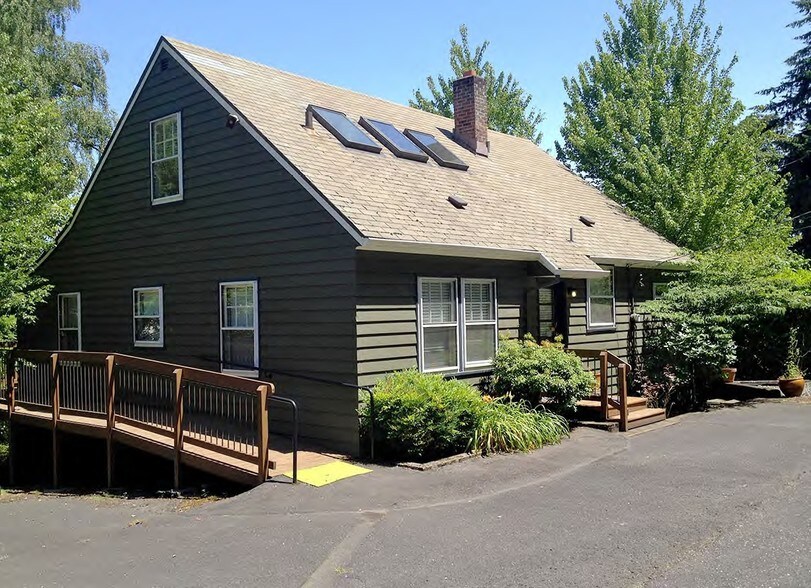 More Photos Of 5135 Nw Saint Helens Rd, Portland Office For Sale