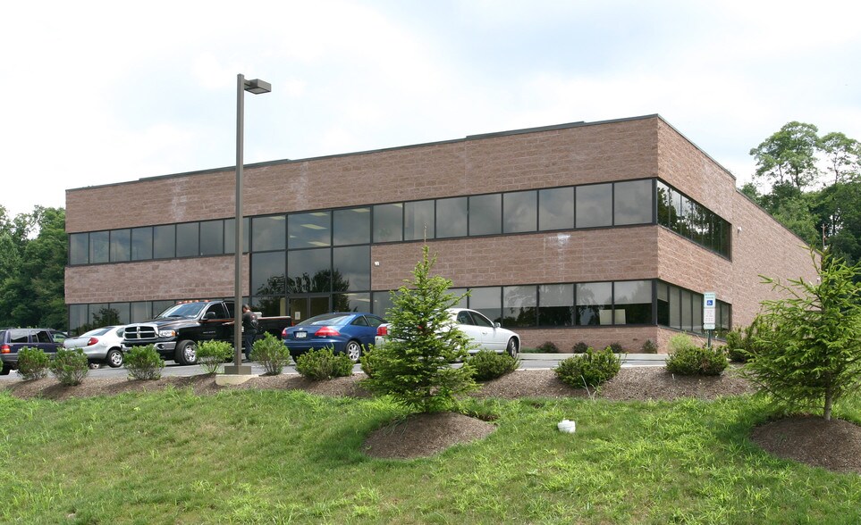 Primary Photo Of 304 National Rd, Exton Warehouse For Lease