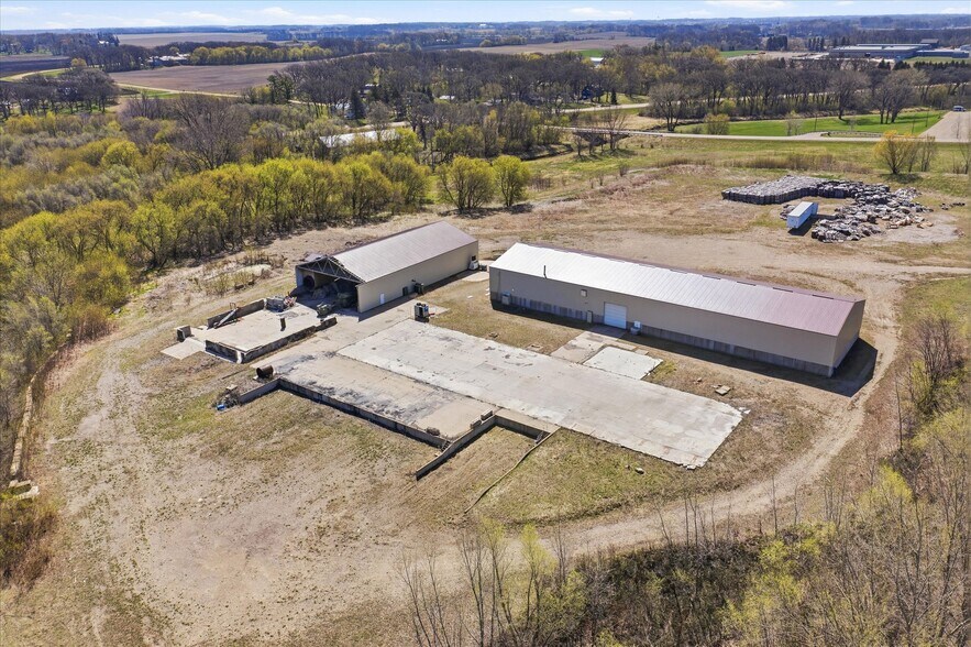 More Photos Of 24104 755th Ave, Albert Lea Warehouse For Sale