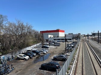 More Photos Of 4040 Northern Blvd, Long Island City Land For Lease