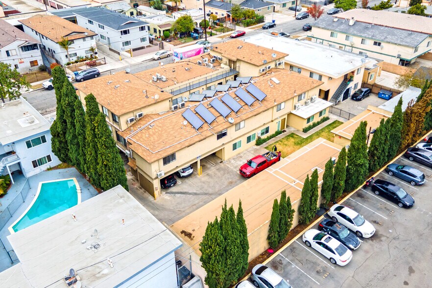 More Photos Of 12914 Doty Ave, Hawthorne Apartments For Sale