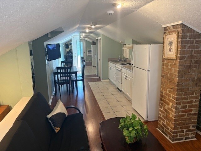 More Photos Of 1204 Williams Blvd, Kenner Office For Sale