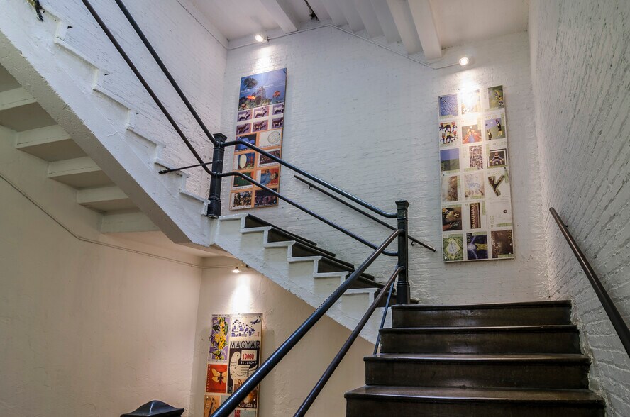 More Photos Of 650 W Lake St, Chicago Loft Creative Space For Lease