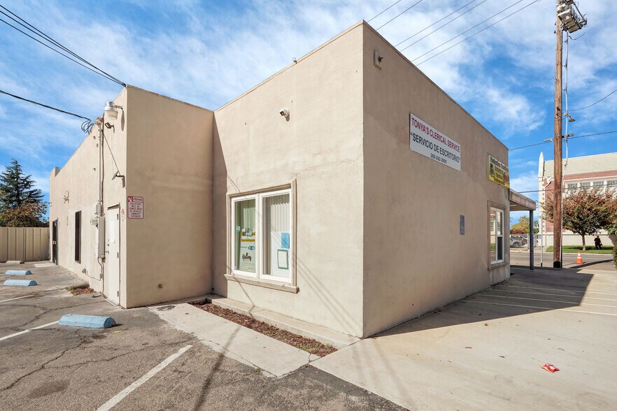 More Photos Of 304 W Harding Way, Stockton Office For Sale