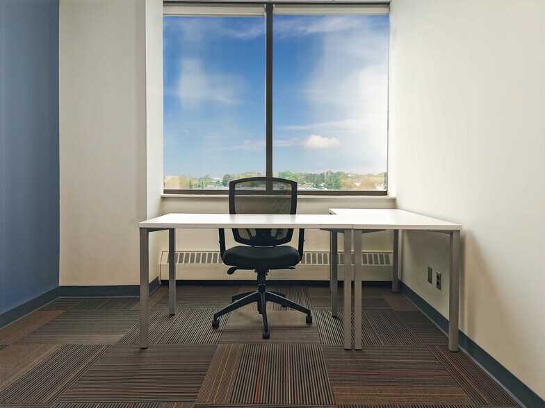 More Photos Of 7100 Woodbine Ave, Markham Coworking Space