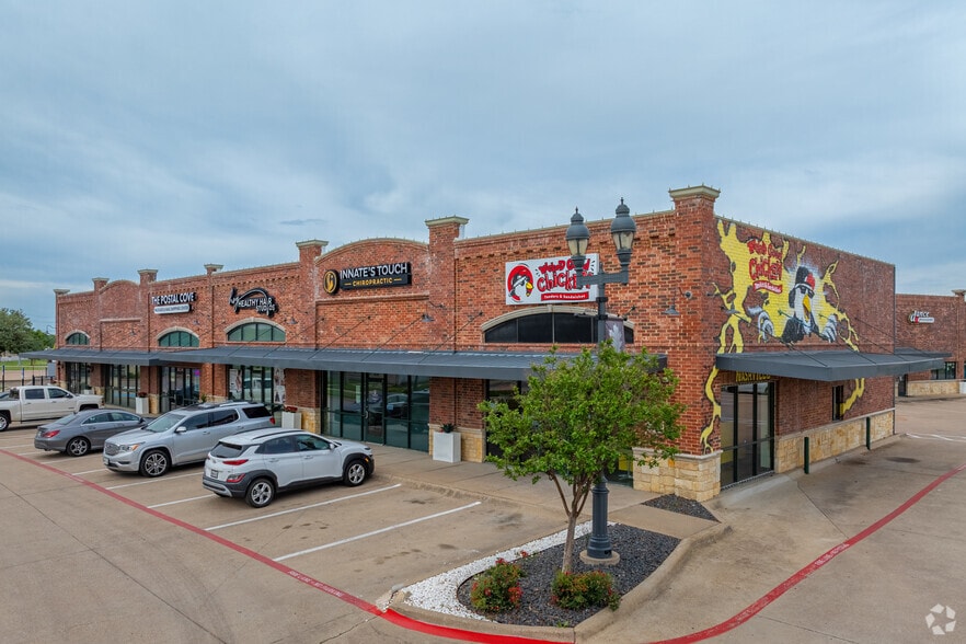 Primary Photo Of 205 S Main St, Red Oak Unknown For Lease