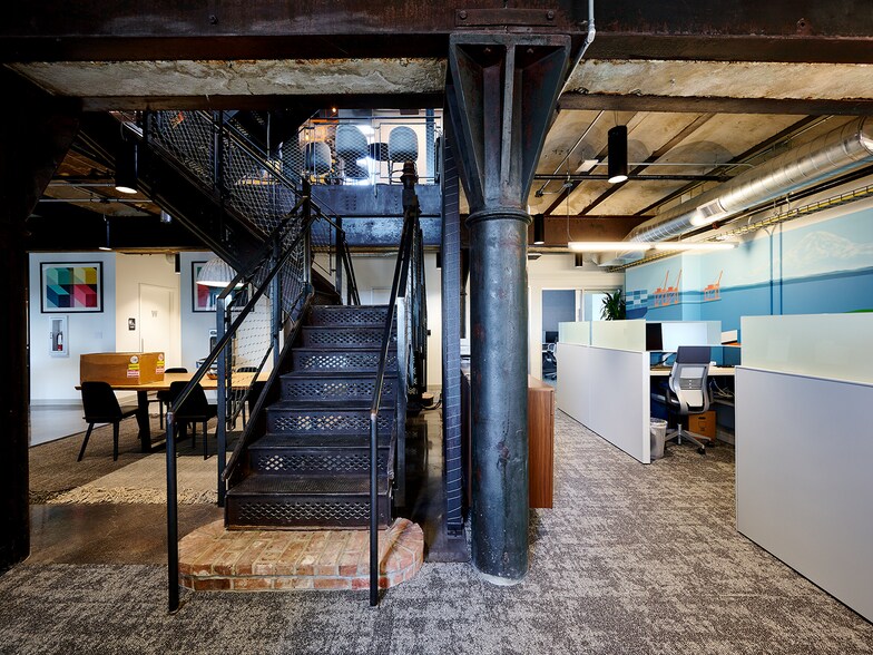 More Photos Of 5840-5890 Airport Way S, Seattle Unknown For Lease