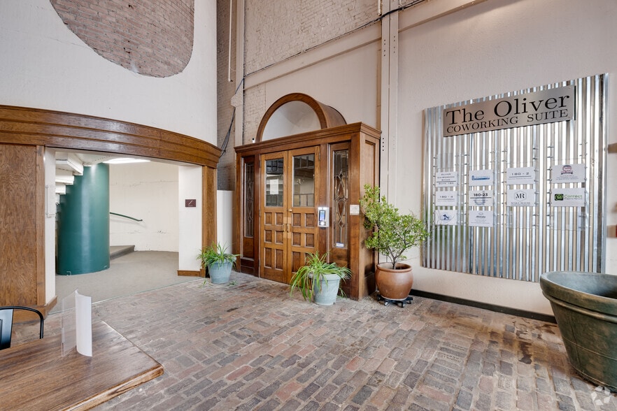 More Photos Of 401 E Colfax Ave, South Bend Loft Creative Space For Lease