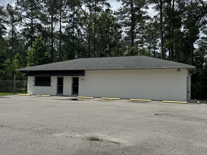 More Photos Of 5211 Andrew Jackson Hwy E, Leland Freestanding For Sale