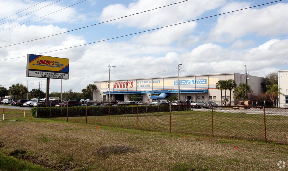 More Photos Of 6608 E Adamo Dr, Tampa Warehouse For Lease