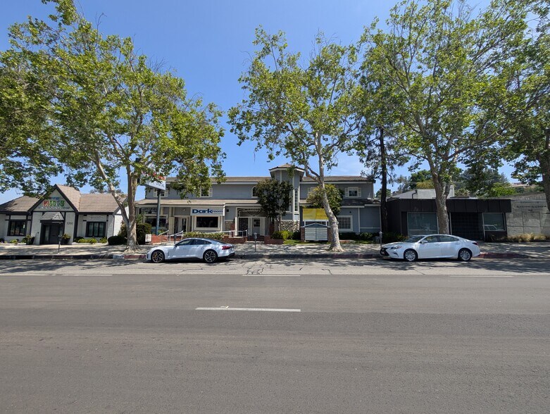 More Photos Of 5348 Topanga Canyon Blvd, Woodland Hills Medical For Sale