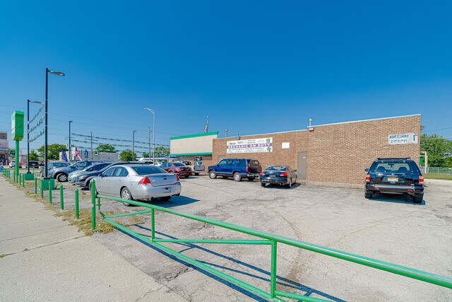 More Photos Of 7948 W 79th St, Bridgeview Auto Dealership For Sale
