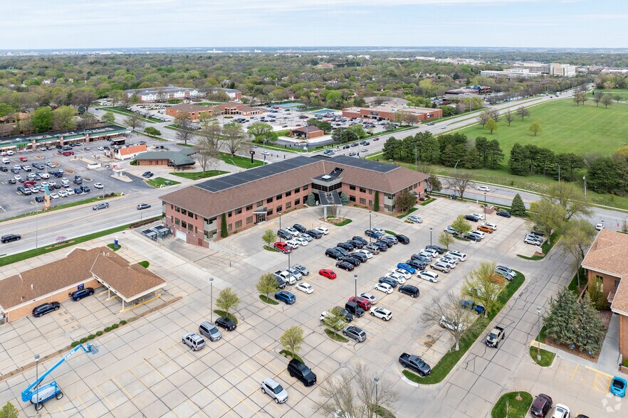 More Photos Of 7001 A St, Lincoln Medical For Lease