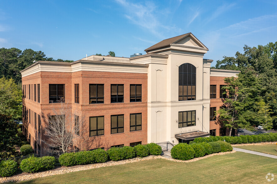 Primary Photo Of 3915 Cascade Rd, Atlanta Medical For Lease